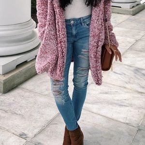 American Eagle mid rise Ripped jegging jeans